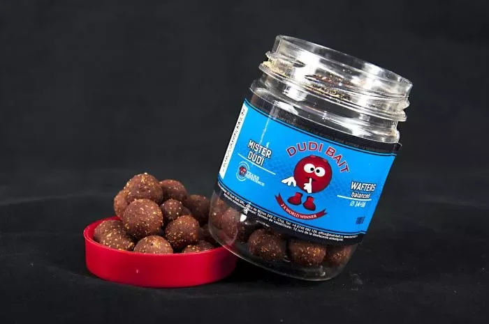 Alacsony ár Dudi Bait Mister Dudi dippelt Wafters Csali 100g 10mm