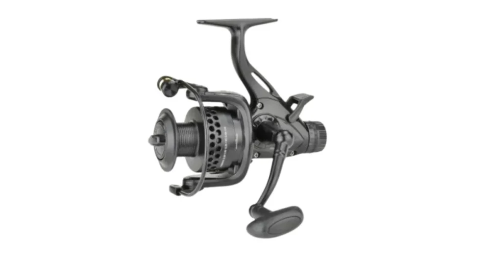 Carp Zoom Black Ghost nyeletőfékes orsó, 4000BBC (cz0320) Kihagyhatatlan ajánlat