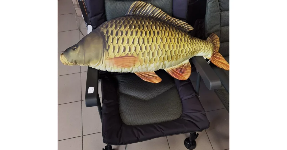 Olcsó HALAS PÁRNA PIKKELYES ÓRIÁS PONTY 110CM